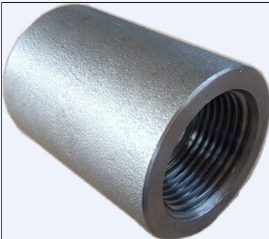 Сталь углерода выковала штуцеры ASME B16.11 3000# продело нитку штуцер выкованный SS
