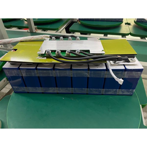 Lifepo4 BMS 12v 200ah Lithium Iron Battery Power Bank Energy Storage Batteries
