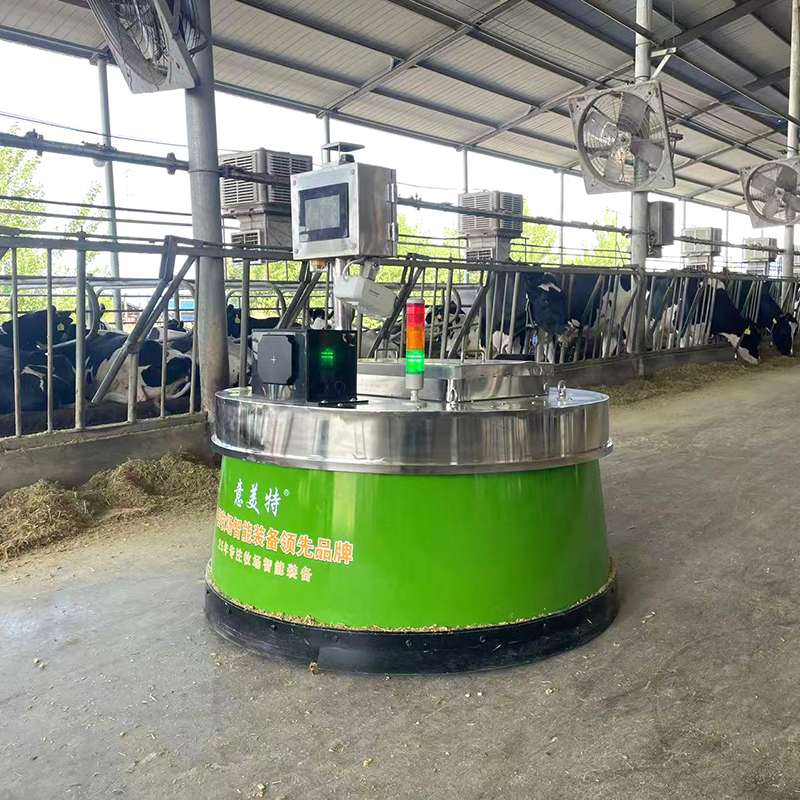 Multifunctional Automatic Feed Pusher Robotic Silage Pusher 48V