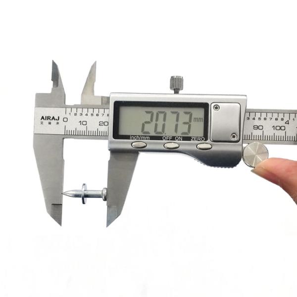 Fastening Concrete with Galvanized Flat Head Hammer Drive Pin Construction Material