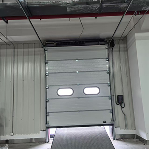 Automatic Manual Customized Industrial Sectional Door For Freight Forwarding Warehouses