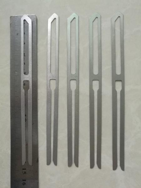 Dropper For High Speed Shuttleless Hook And Loop Loom