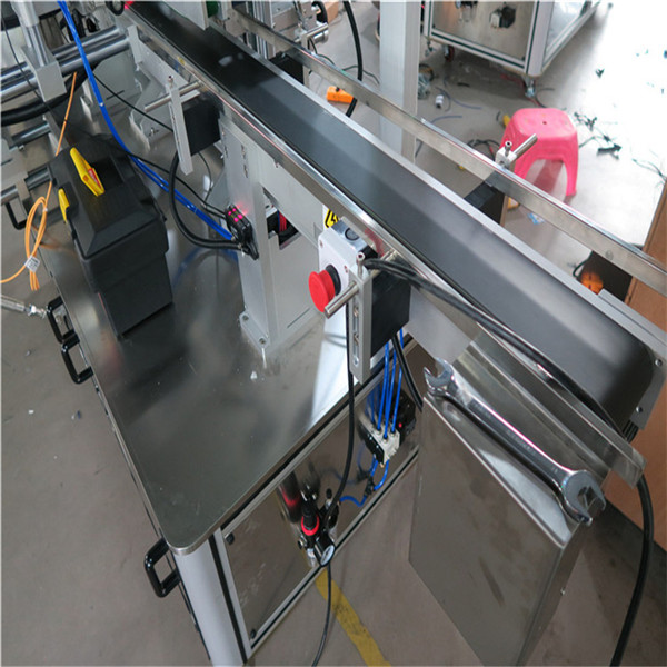 Three Sides Automatic Square Bottle Labeling Machine Electric Driven Type