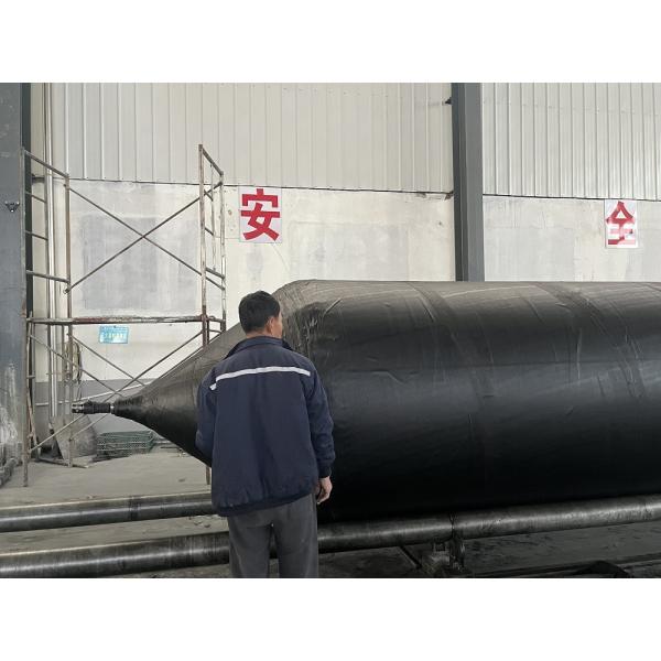 Inflatable Barge Docking Airbag Pressure Range 0.2-0.4Mpa Provide Safe Protection During Barge Mooring Docking