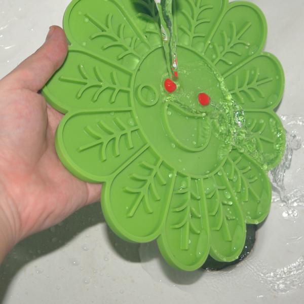 Durable Dog Slow Feeder Lick Pad Anti Tear Silicone Pet Food Mat