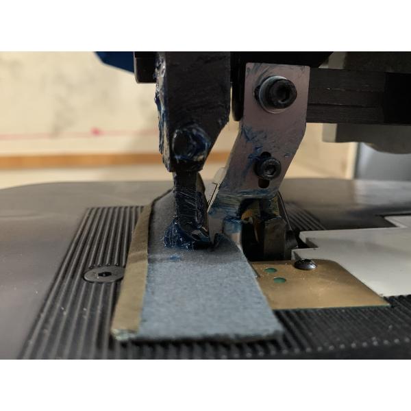 YT-298B Máquina de plegado de borde de cuero de cementación totalmente automática para zapatos 0.4KW Máquina de zapatos Maquinaria de fabricación de zapatos