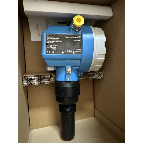 Endress+Hauser FMU40-ANB2A4 | Prosonic M Ultrasonic Level Transmitter, 2x 4-20mA, 100-230V AC