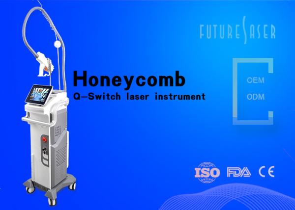 1064nm 532nm  Laser Tattoo Removal Equipment Air And Water Cooling