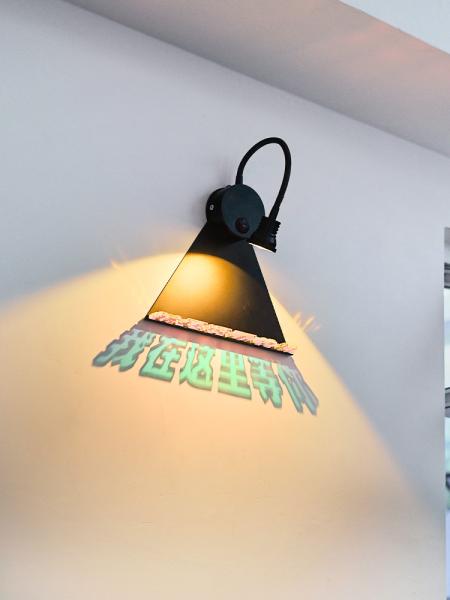 Color acrylic advertising signs distribution custom spotlights follow the heart to adjust the logo hollowed out projection logo