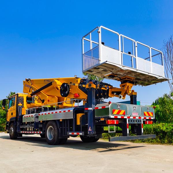 High altitude working platform SITRAK 50m Aerial truck crane truck with working basket