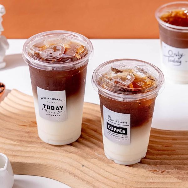 Disposable Custom Logo Printed Cold Coffee Cup  Plastic Cups with Sip Lids