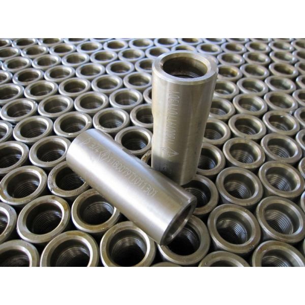 API 11B Spec 5/8, 3/4, 7/8, 1, 1-1/8 inch alloy steel sucker rod coupling