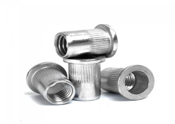 M8-M12 Aço carbono / aço inoxidável SS304 316 Noca de rebitado cego