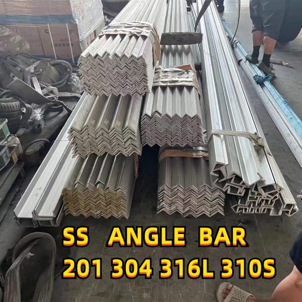 Горяче прокатаная SUS304 из нержавеющей стали Угловая стойка 1.4301 SS304 50*50*5MM Угловая стойка