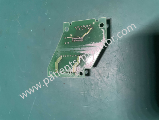 Нихон Кохден TEC-5602 Дефибриллятор PADDLE-CONN EXT-PADDLE Борт UR-0492 Использованные запасные части