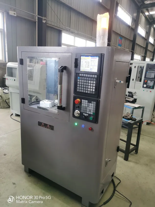 Fully Enclosed Small CNC Drilling and Milling Machine High Precision High Rigidity Floor Standing for Educational Training