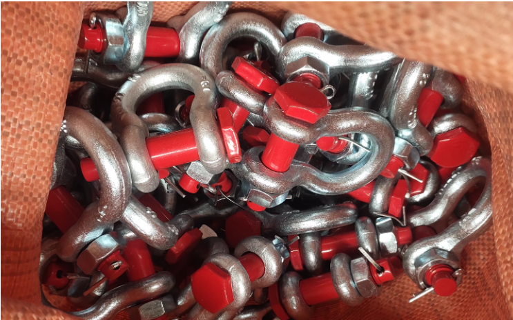 Galvanized Round Pin Chain Shackles G215 Federal Spec RR-C-271D Type IVB Compliant for Industrial Lifting Rigging Mining