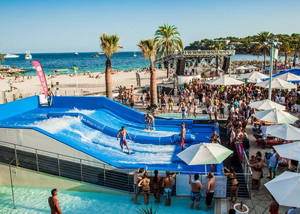 19 X 13.5m Area Water Wave Pool , Artificial Wave Pool With 165 KW Power
