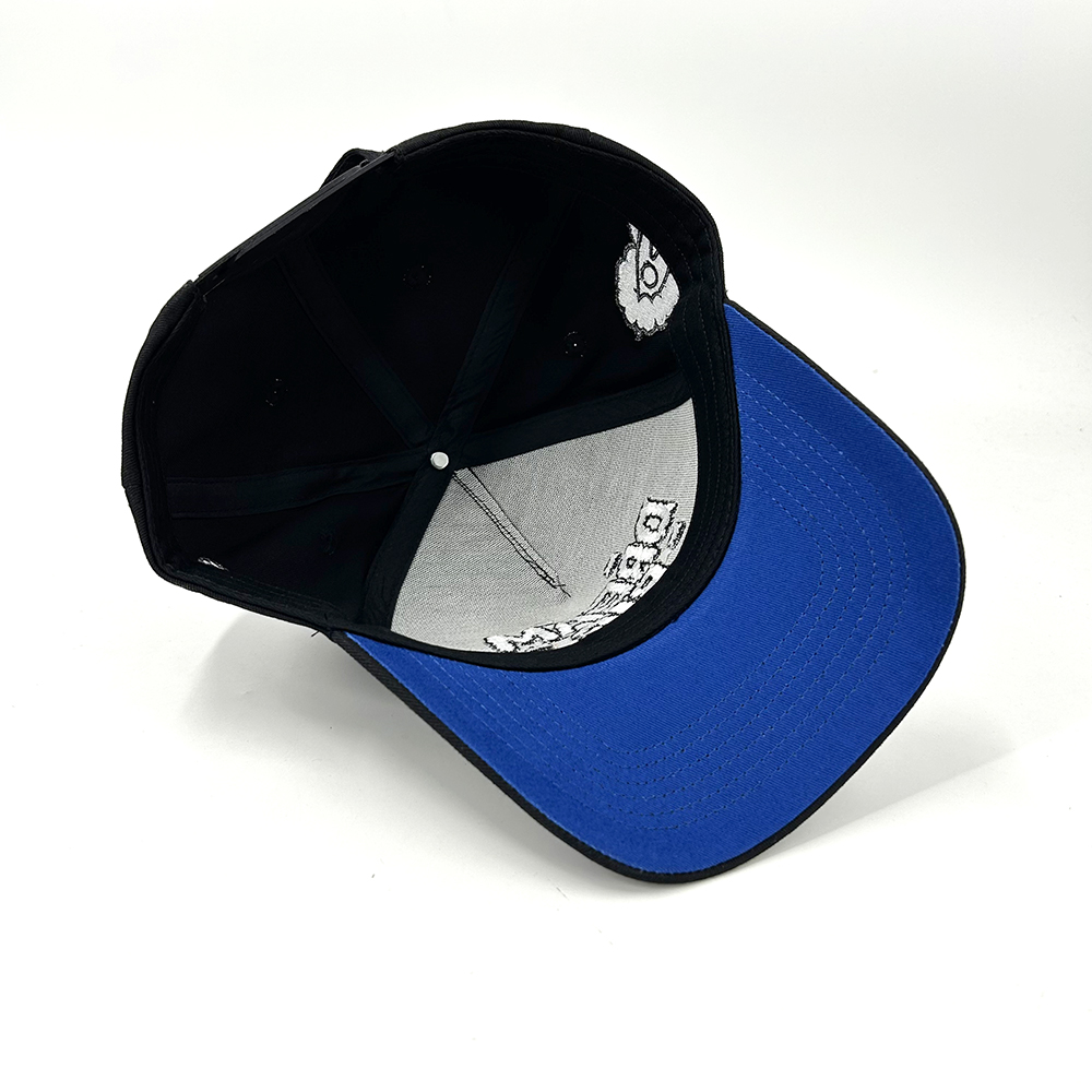 Custom A Frame 5 Panel Baseball Caps 100% Cotton 3D Embroidered Two Tone