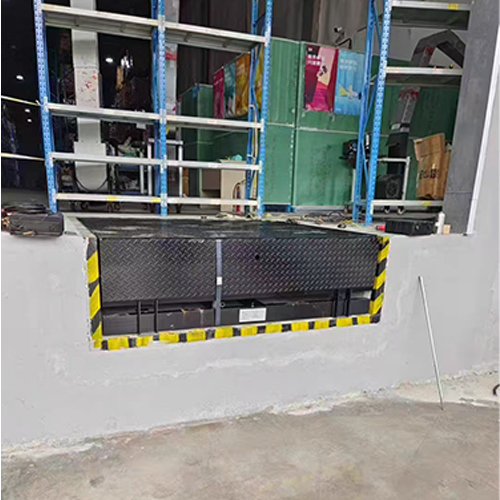 Specialized Loading Dock Leveler For Cold Storage / Refrigerated Warehouse
