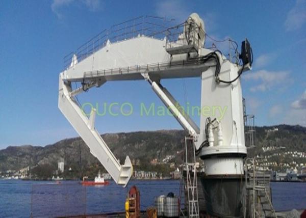 10 Ton Robust Design Knuckle Boom Crane High Reliability For Loading Cargoes