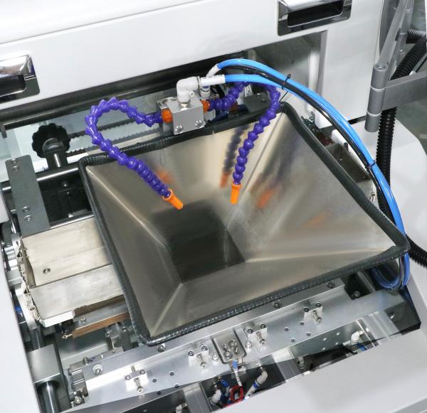 High Accuracy Automatic Visual Counting Packing Machine For Spring Bolt Industry