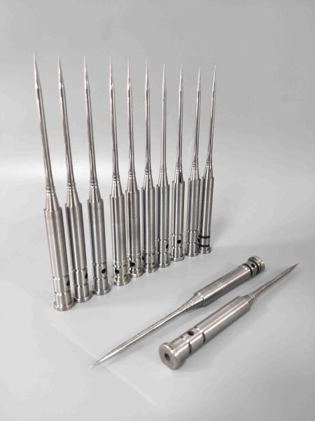 同心性材料M340/S136との実験室の部品高く正確なPipettor