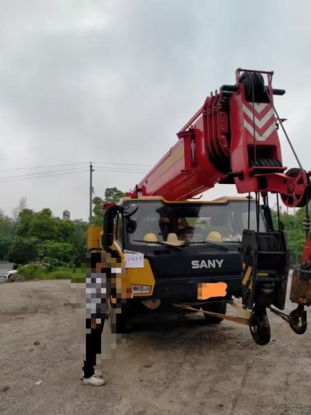 Yellow and Red Mobile Truck Crane For Sale 55 Tons Direct Source Max Working Height 45.5 Meters