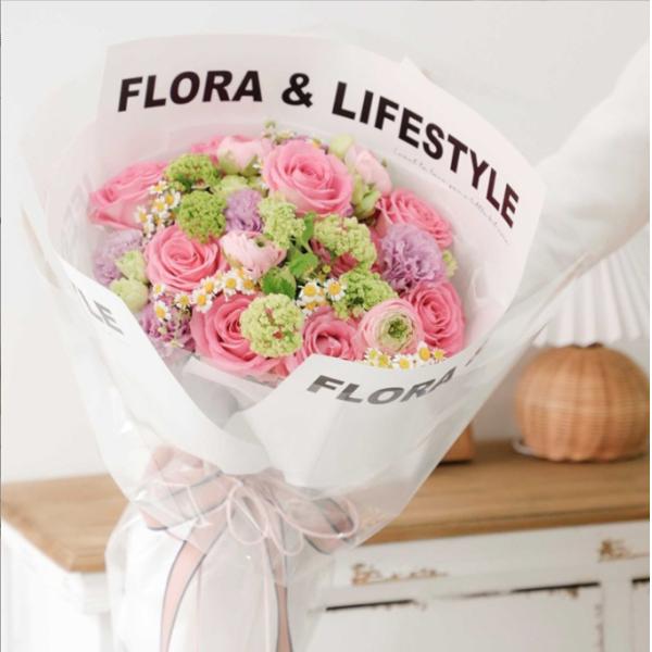 Waterproof and simple flower bouquet wrapping paper, white English flower wrapping paper, floral pearlescent paper, gift and present materials