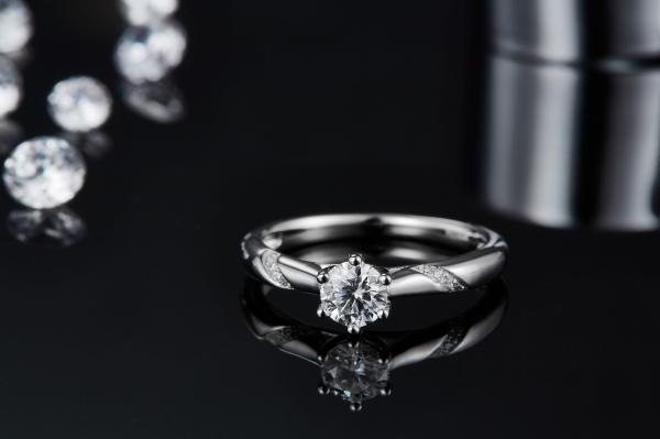 Wholesale Moissanite Jewelry 925 Sterling Silver  Custom Moissanite Ring Engagement