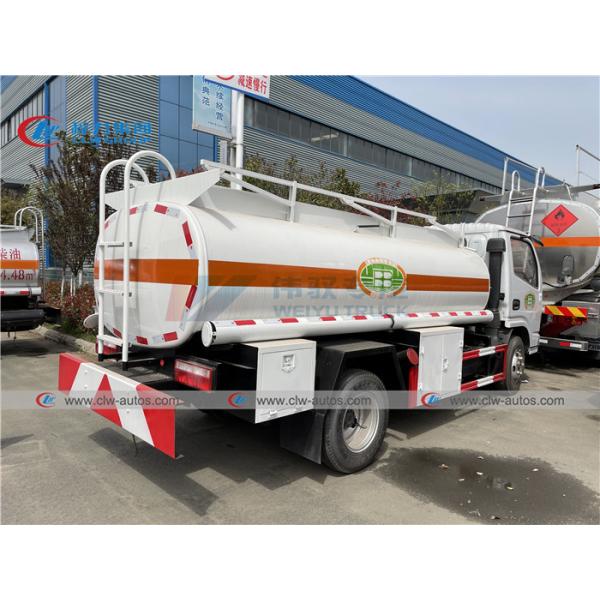 Euro V 5000L Dongfeng Fuel Delivery Tank Truck