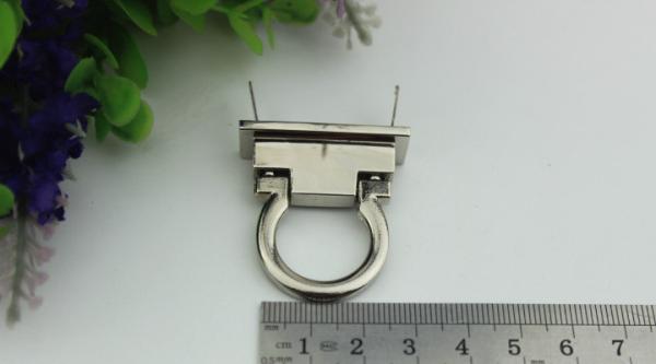 Popular fashion simple design oval shape zinc alloy nickel color metal locks for handbag