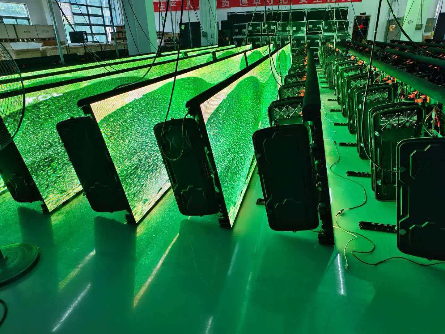 High Definition IP65 LED Stadium Screen Seamless Splicing With No Blind Spots