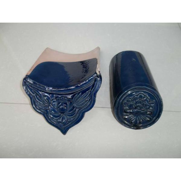 Черепицы кладбища стиля традиционного китайского голубые застекленные