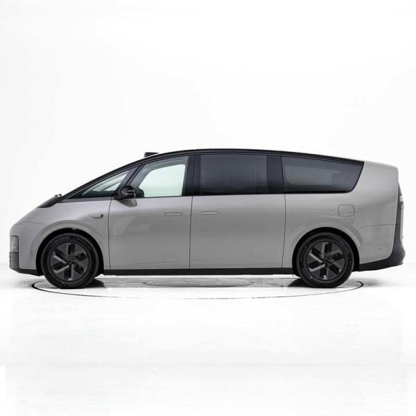 2024 Lixiang Li Mega Electric Car 7 Seater Luxury Large MPV 575km AWD EV Energy Vehicles