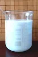 La mejor emulsión de acrílico para tinta a base de agua se utiliza ampliamente en la impresión de cartones