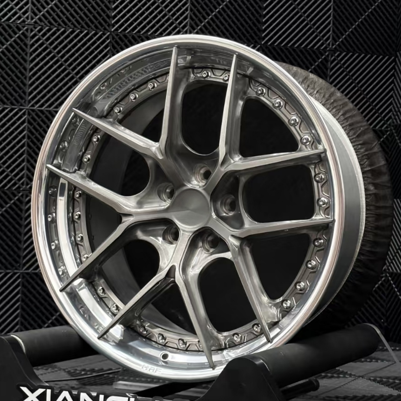 2-Piece Forged Wheel 20 Inch 5x127 6061 Aluminum Alloy Brushed Silver Monoblock for Jeep Wrangler Bespoke Design Custom Spec