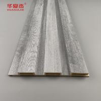 En general, el diseño de la madera gris de paneles Wpc de fluido para decoraciones de paredes para el hogar