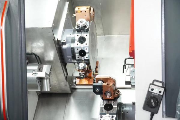 High Precision Horizontal Dual Spindle Dual Turret Lathe 0-4000rpm Spindle Speed