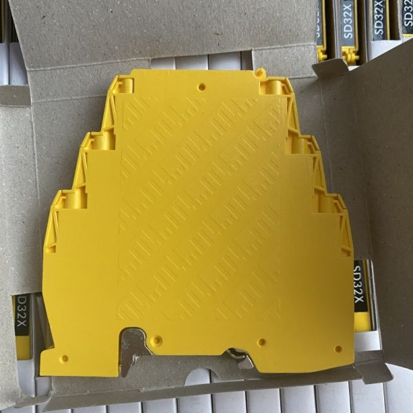 Eaton SD32X DIN Rail Mount Surge Protection Device with 20kA Surge Current and ATEX Certification for Hazardous Areas