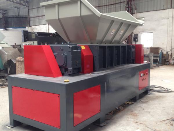 Aluminum Can Scrap Metal Cardboard Wood Plastic Waste Shredders New design plastic/ wood/ rubber shredder with competiti