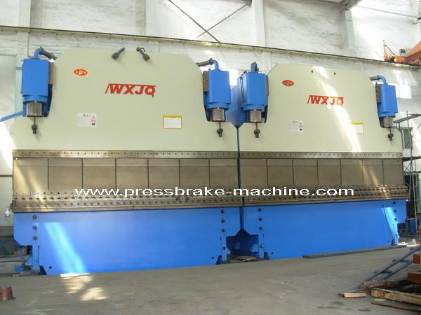 16m polo claro que dobra o equipamento em tandem do freio da imprensa dos cilindros hidráulicos de 3200T Bouble
