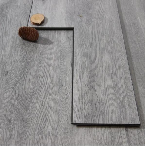 2mm 3mm 4mm SPC Floor Tiles Waterproof Anti-Scratch Easy Maintain for Indoor and Outdoor Use