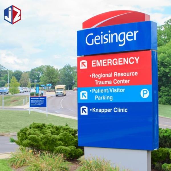 Durable Outdoor Metal Directional Signs Standing Parking Lot Advertising