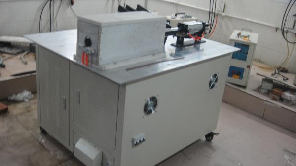 metal o equipamento 60KW da máquina de forjamento da indução da freqüência média de aquecimento