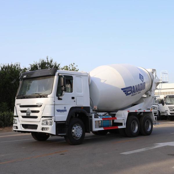 Heavy-Duty Cement Mixer Truck with Maximum Horsepower 300-400hp Electric System Sta