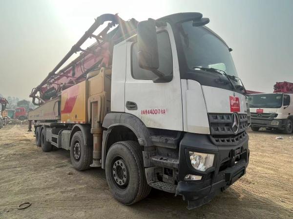 20 ans Sanyi 62m pompes à béton camions avec Mercedes-Benz châssis camions AWP pompe à béton hydraulique