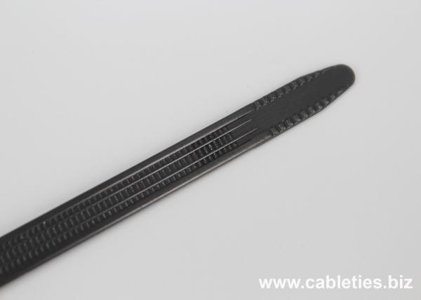 Black and Natural Nylon Stainless Steel Barb Inlay Cable Tie