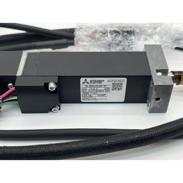 SMT Machine Part JUKI 40149143 Z AXIS SERVO MOTOR 3OW KE3010 JX350