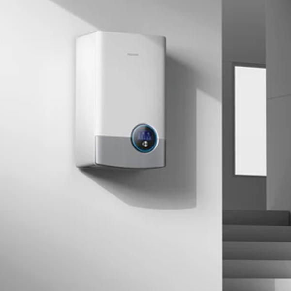 Hisense 18000 BTU Wall Mounted Air Conditioner with Inverter Technology